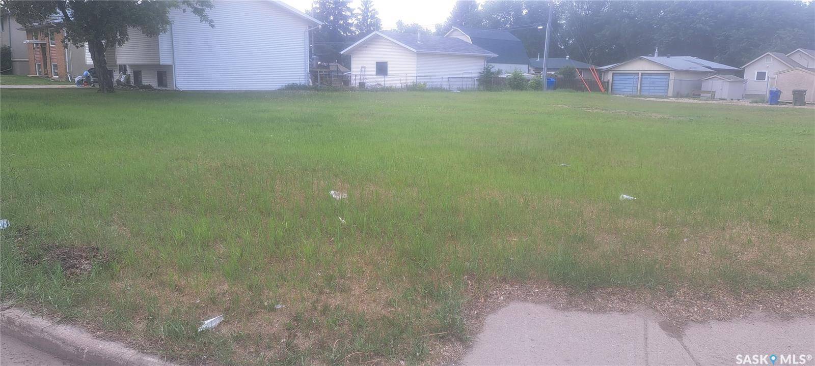 2441 6th AVENUE E, Prince Albert, SK S6V 7P6