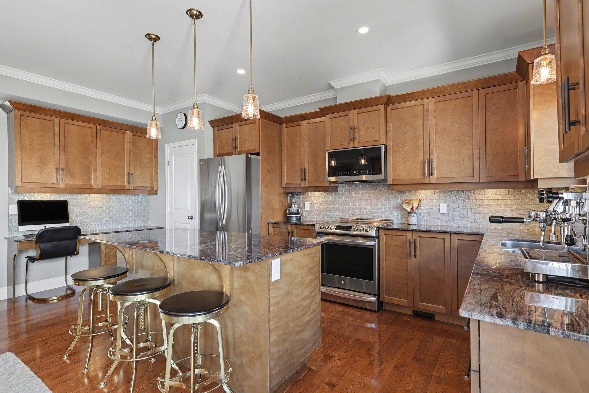 140 Connemara Private, Crystal Bay - Rocky Point - Bayshore, ON K2H 0A7