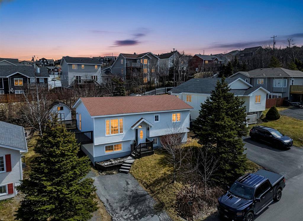 55 Tobins Road, Conception Bay South, NL A1W 3G1