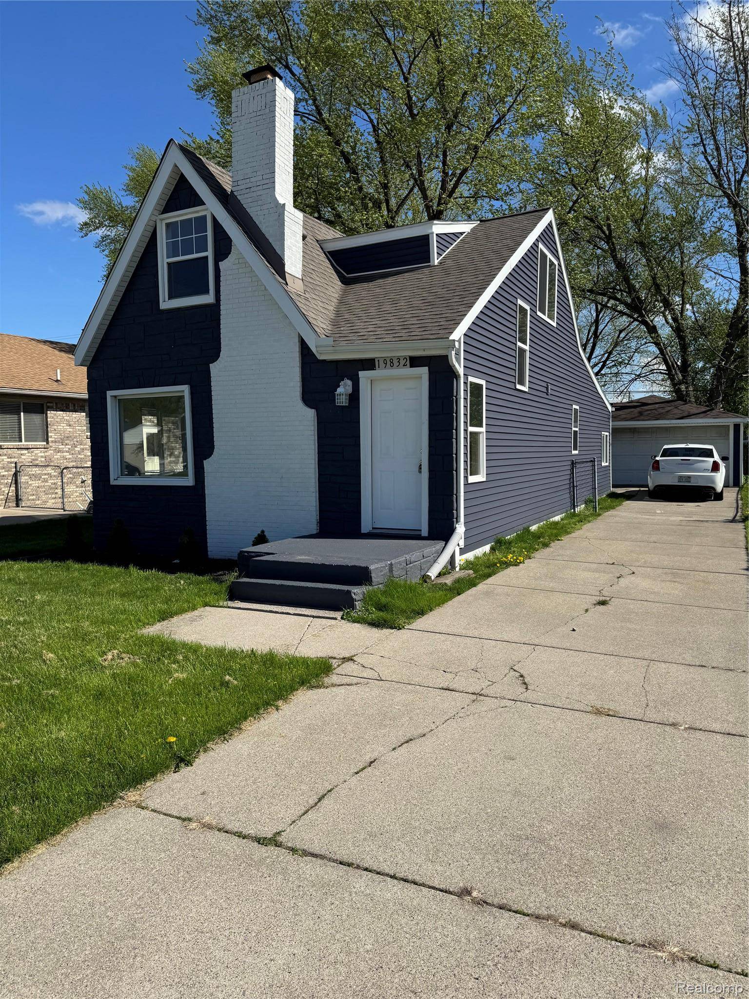 19832 Stafford ST, Clinton Charter Township, MI 48035