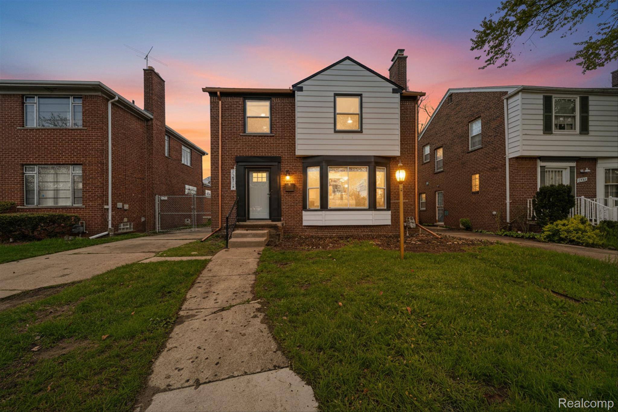 12819 Pembroke AVE, Detroit, MI 48235