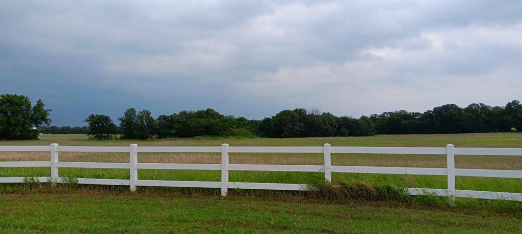 000 County Road 1258, Whitesboro, TX 76273