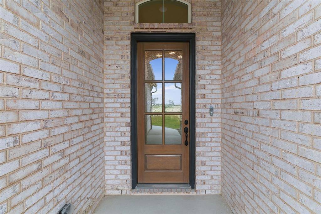 117 Emma Court, Decatur, TX 76234