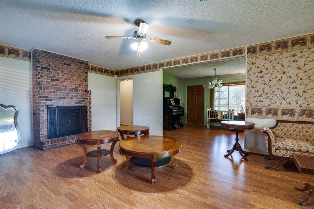 464 VZ County Road 2120, Canton, TX 75103