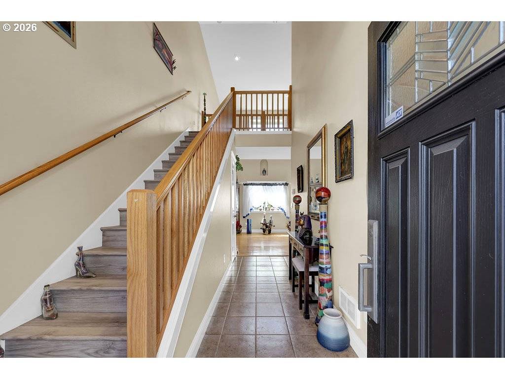 935 HEMLOCK ST, Florence, OR 97439