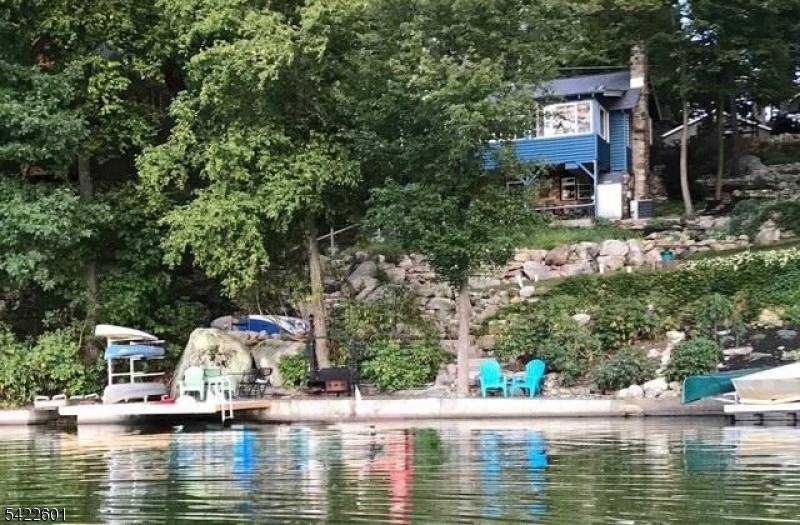 1193 Lakeside Dr E, Vernon Twp., NJ 07422