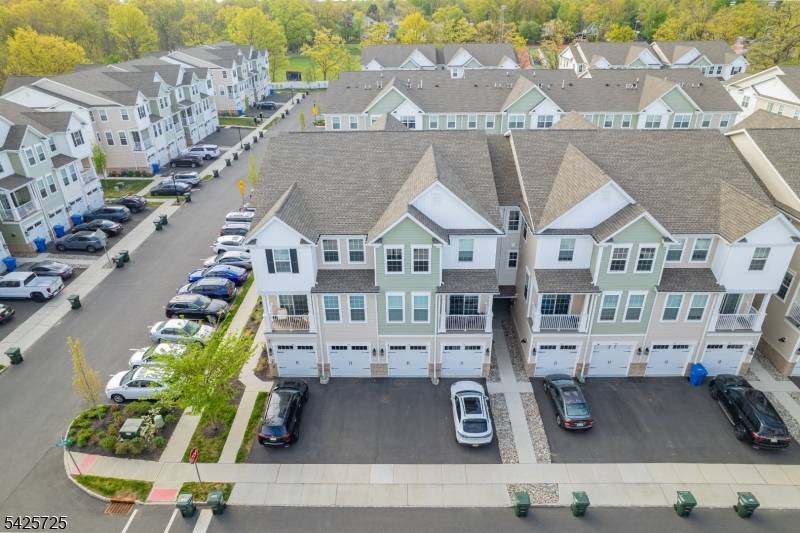734 Station Rd, Dunellen Boro, NJ 08812