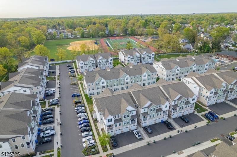 734 Station Rd, Dunellen Boro, NJ 08812