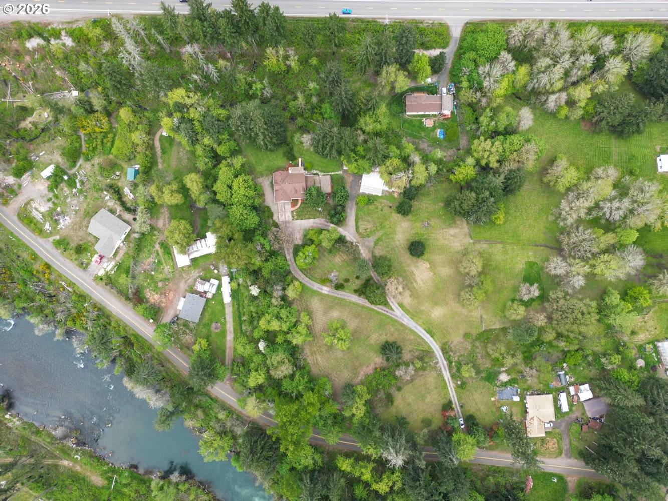 824 W CENTRAL AVE, Gates, OR 97346