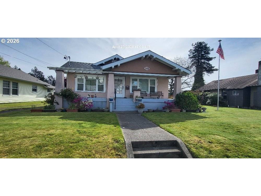 1439 UNION AVE, North Bend, OR 97459