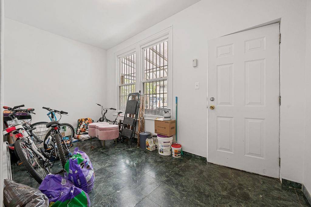 2110 70th ST, Brooklyn, NY 11204