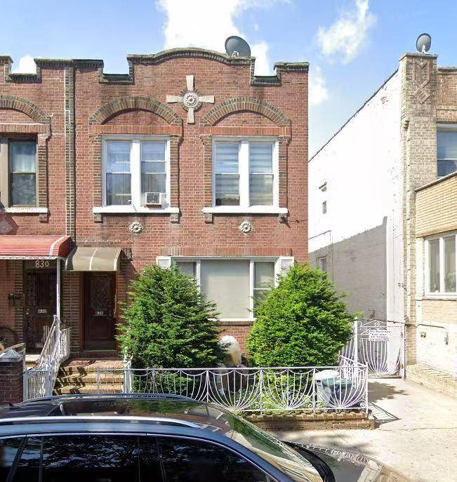 826 59th ST, Brooklyn, NY 11220