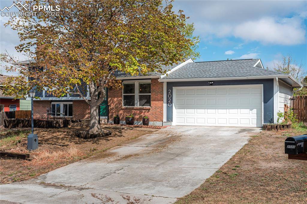 2020 Rusty Hinge DR, Colorado Springs, CO 80920