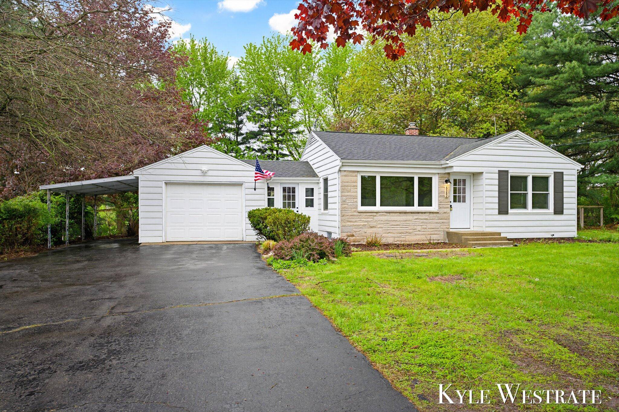 8382 E G AVE, Comstockchartertownship_kalamazoo, MI 49048