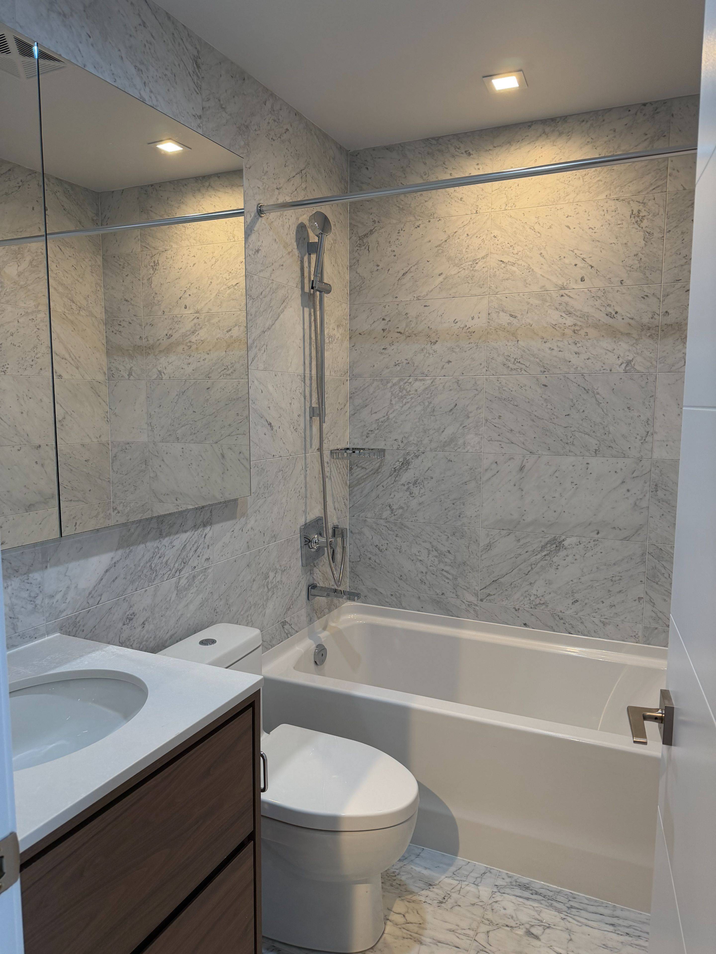 29 Green Trail CT #1606, Toronto C15, ON M2K 0J9