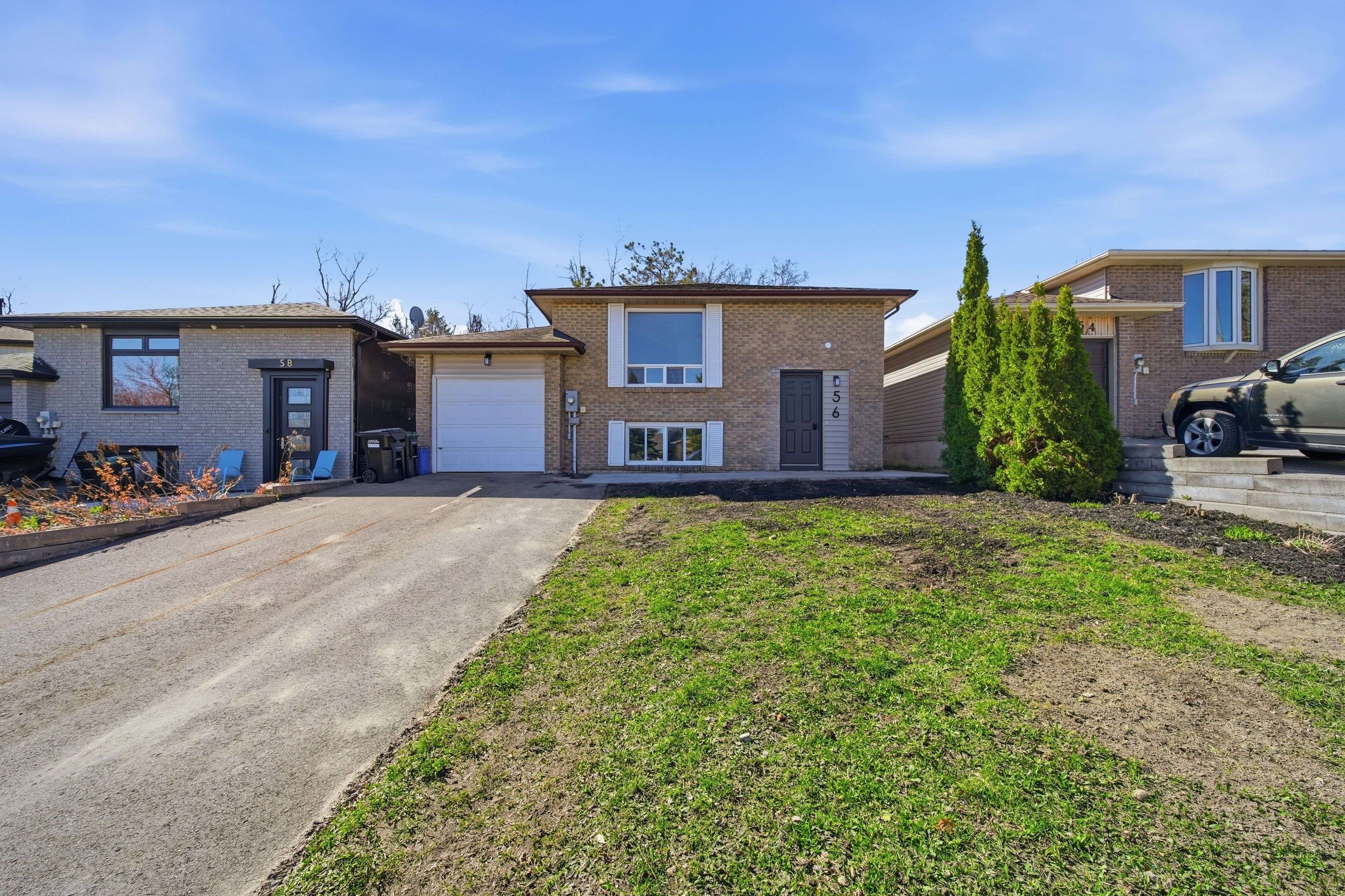 56 McConkey PL #Main, Barrie, ON L4N 6H3