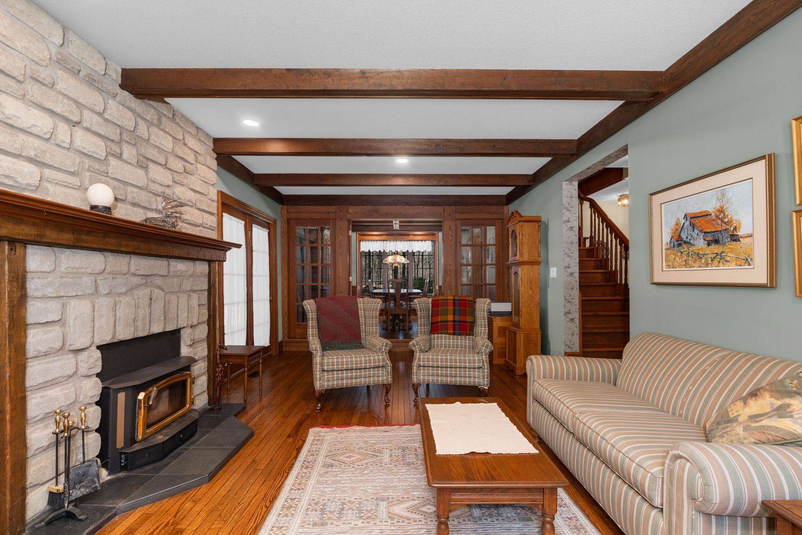 26 Cathedral Pines RD, Oro-medonte, ON L4M 4Y8