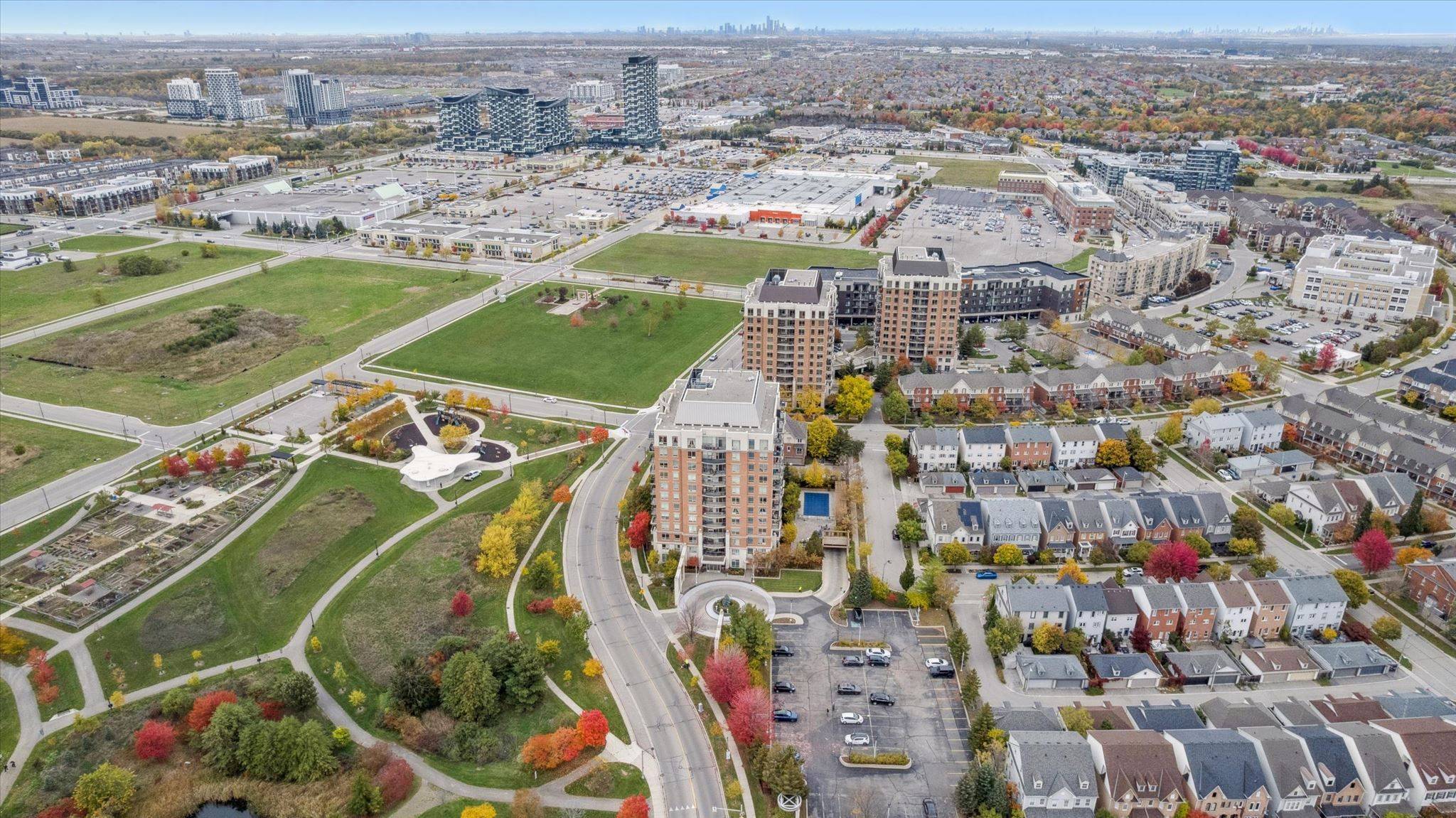 2365 Central Park DR #1211, Oakville, ON L6H 0C7