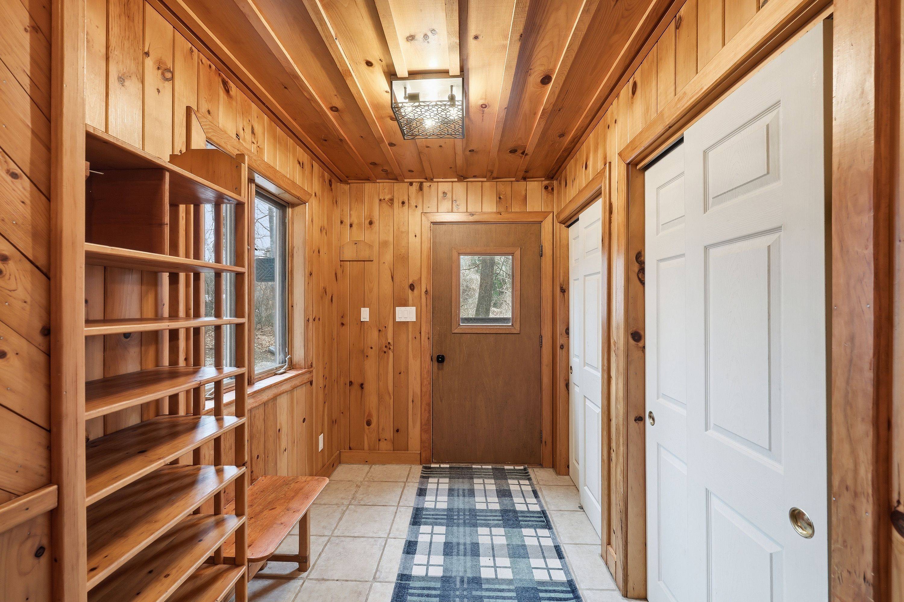 143 Taylor RD W, Front Of Leeds & Seeleys Bay, ON K7G 2V3