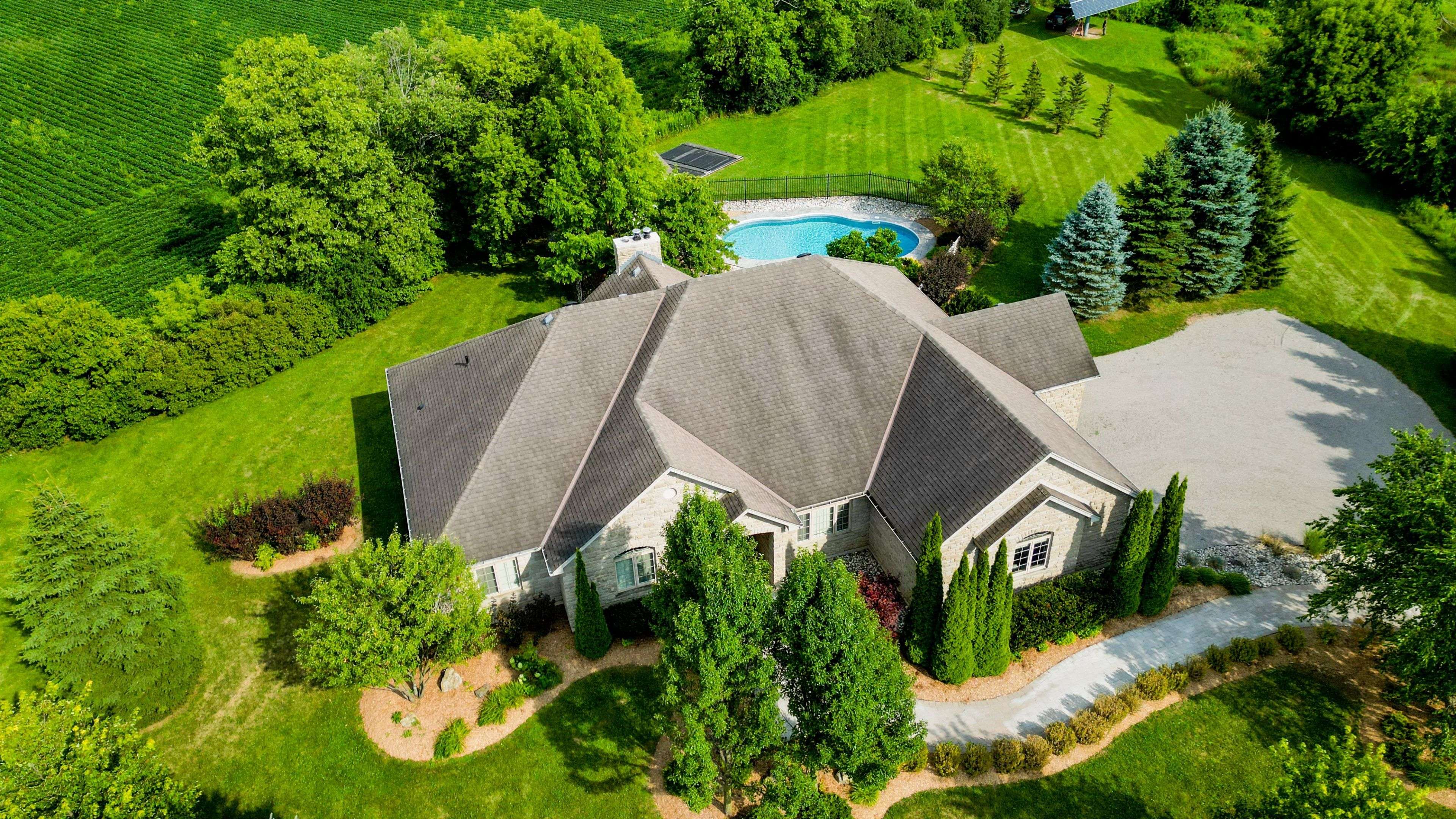 10 Eagle Ridge CT, Brant, ON N0B 1W0