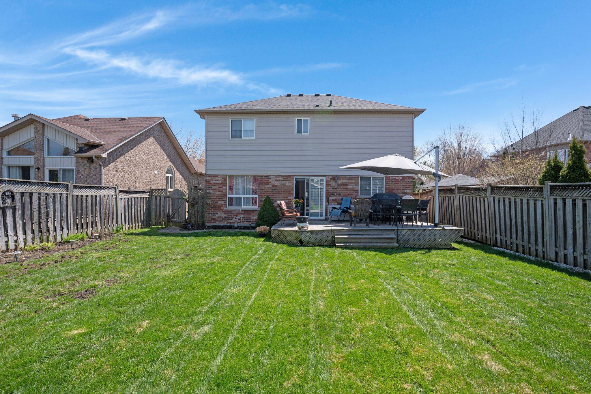 47 Drinkwater DR, Cambridge, ON N1P 1E4