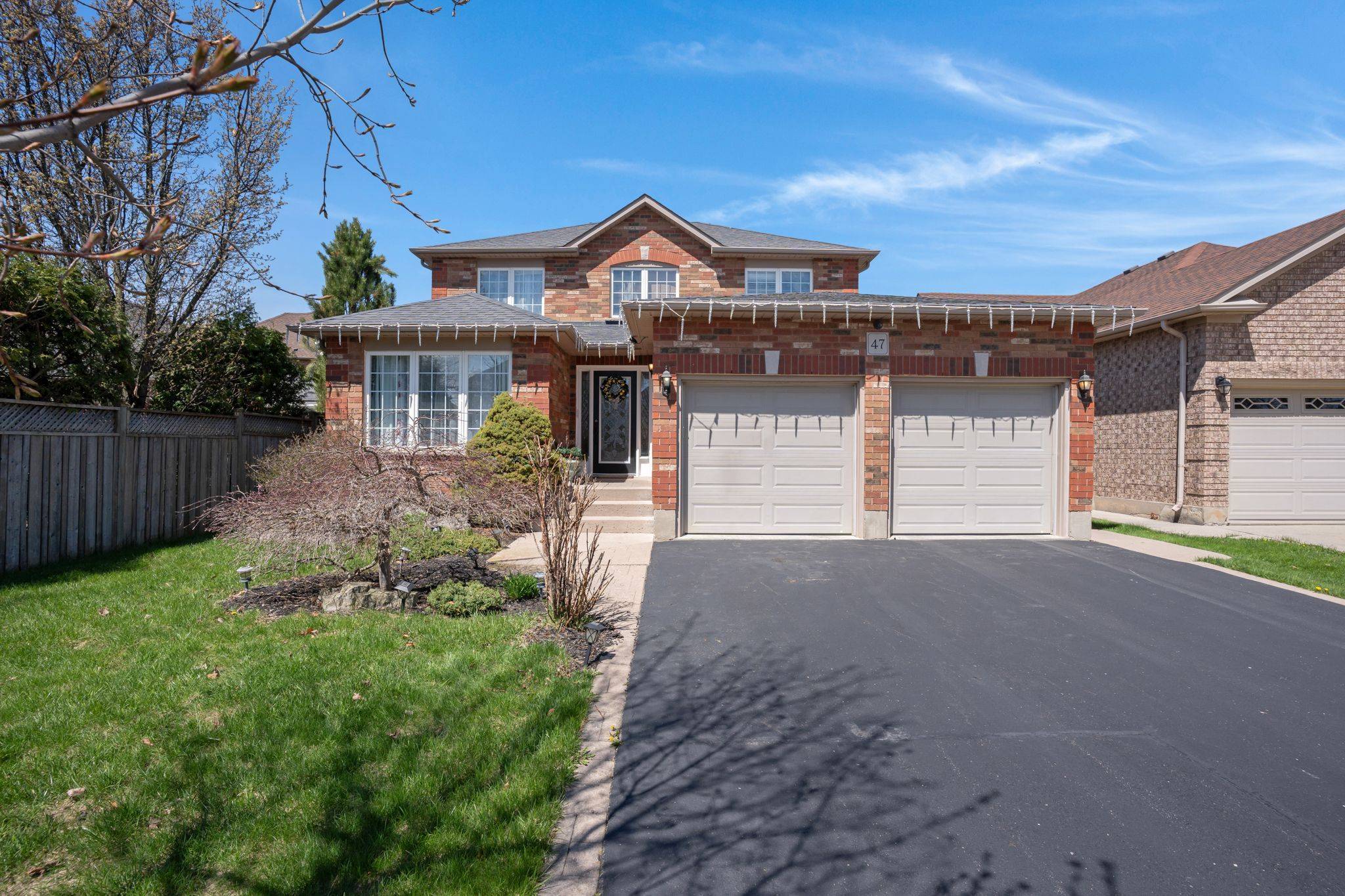 47 Drinkwater DR, Cambridge, ON N1P 1E4
