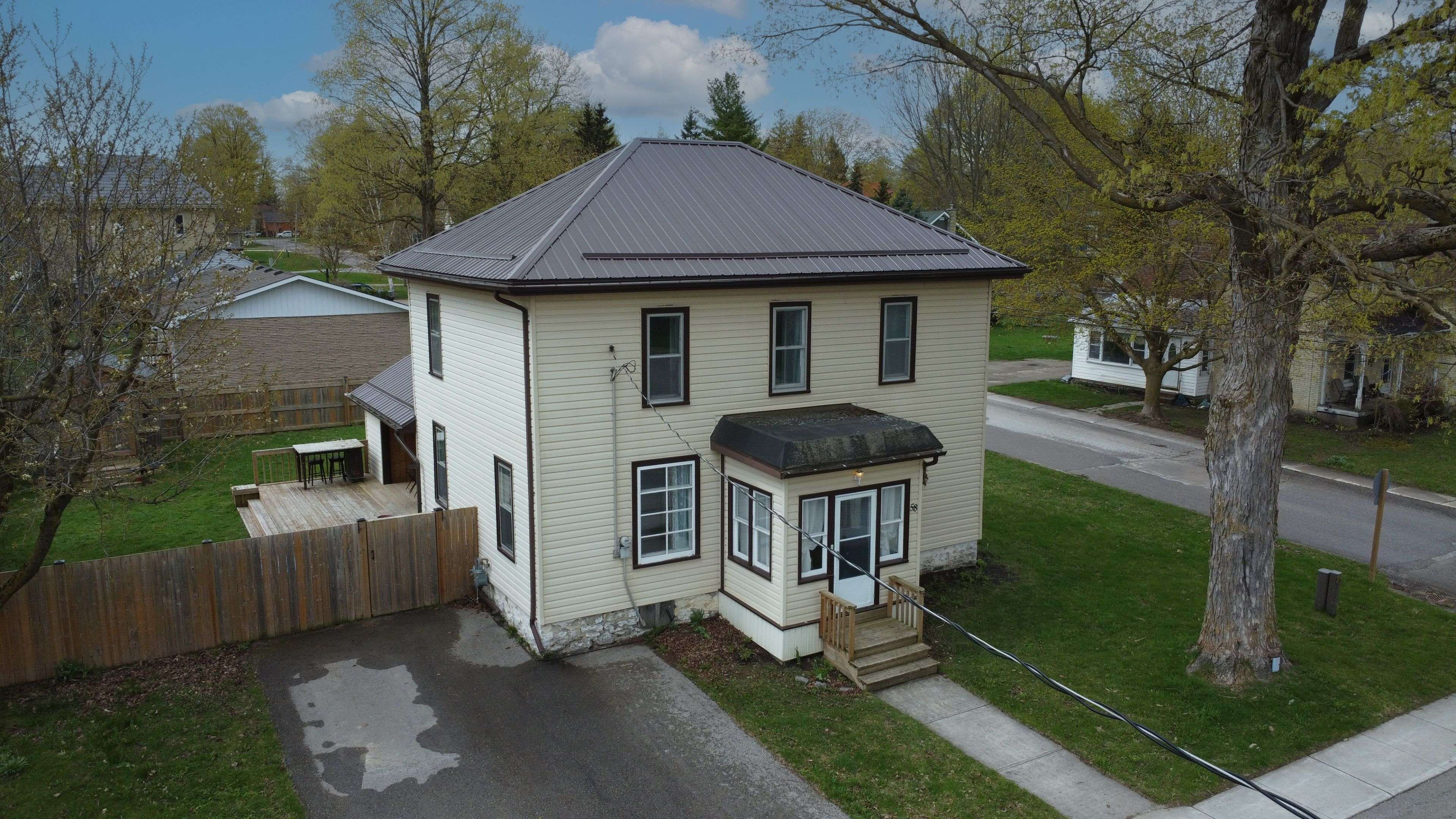 58 Mccutcheon DR S, Huron East, ON N0G 1H0