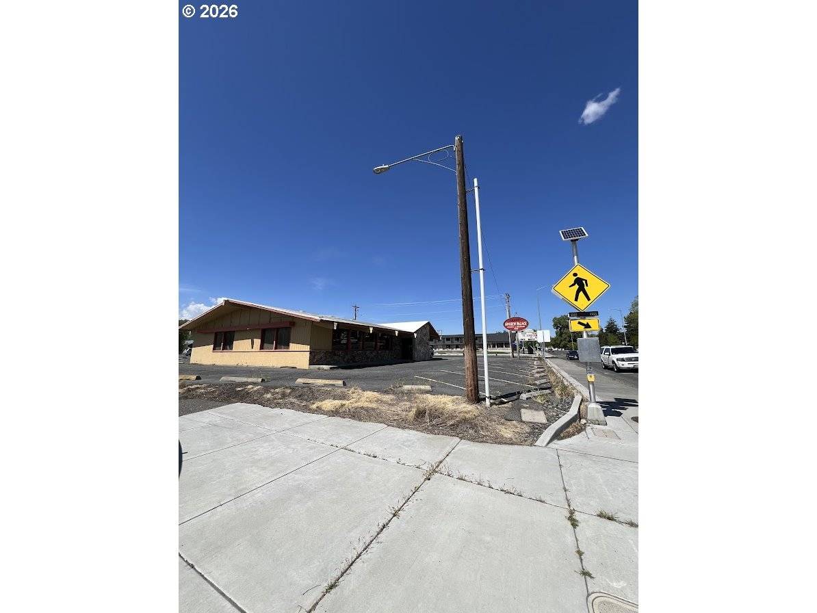 1185 George Washington WAY, Richland, WA 99352