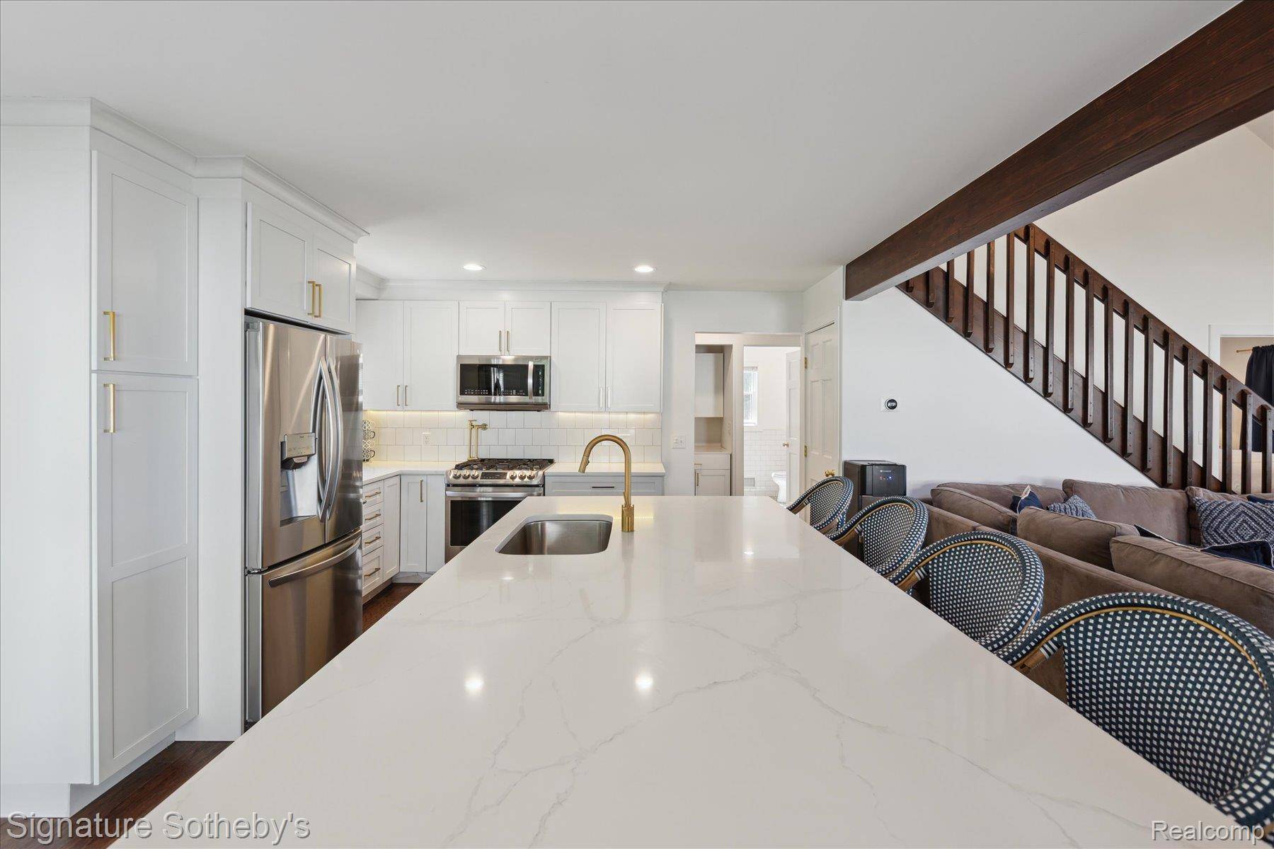 4294 N East Torch Lake DR, Centrallaketownship_antrim, MI 49622