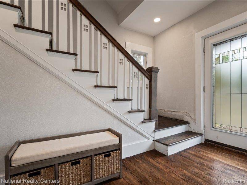 111 Farrand PARK, Highlandparkcity_wayne, MI 48203