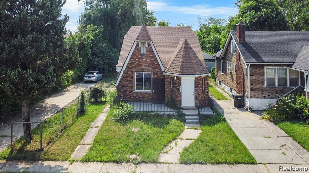9173 Appoline ST, Detroit, MI 48228