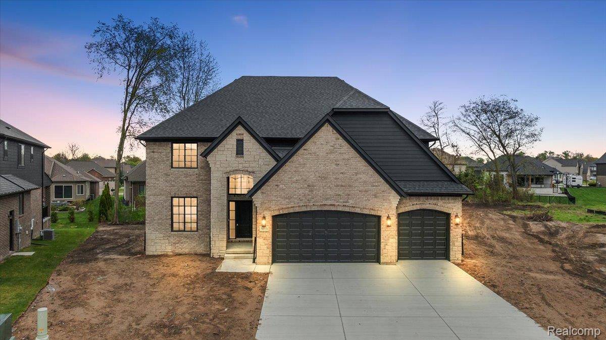 50318 Mistwood DR, Macomb Township, MI 48042