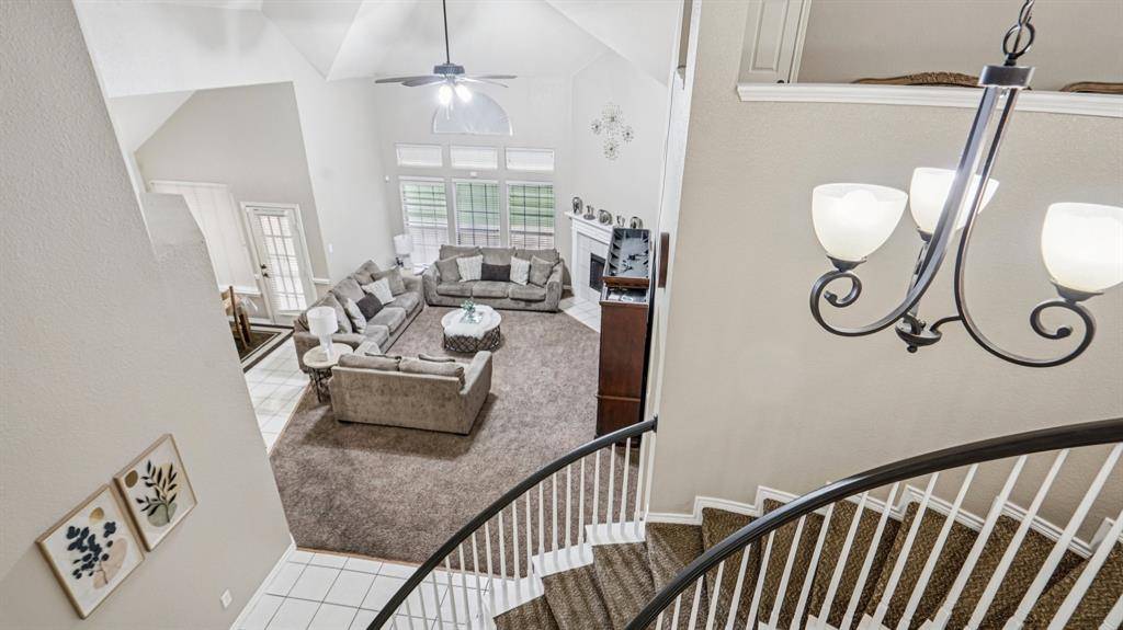 4703 Enchanted Bay Boulevard, Arlington, TX 76016
