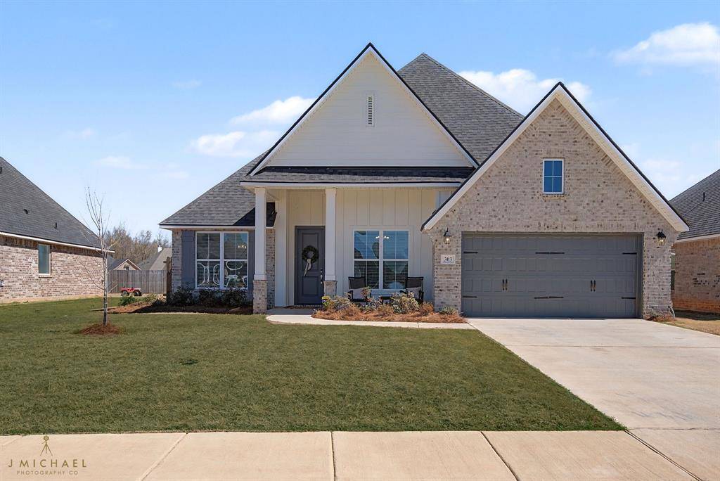 303 Prien Lake Loop, Bossier City, LA 71111