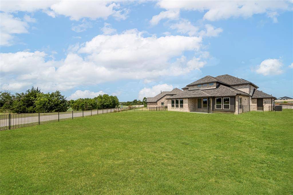 2719 Triumph Court, Heath, TX 75126
