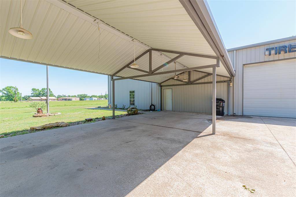 129 Rs County Road 2222, Emory, TX 75440