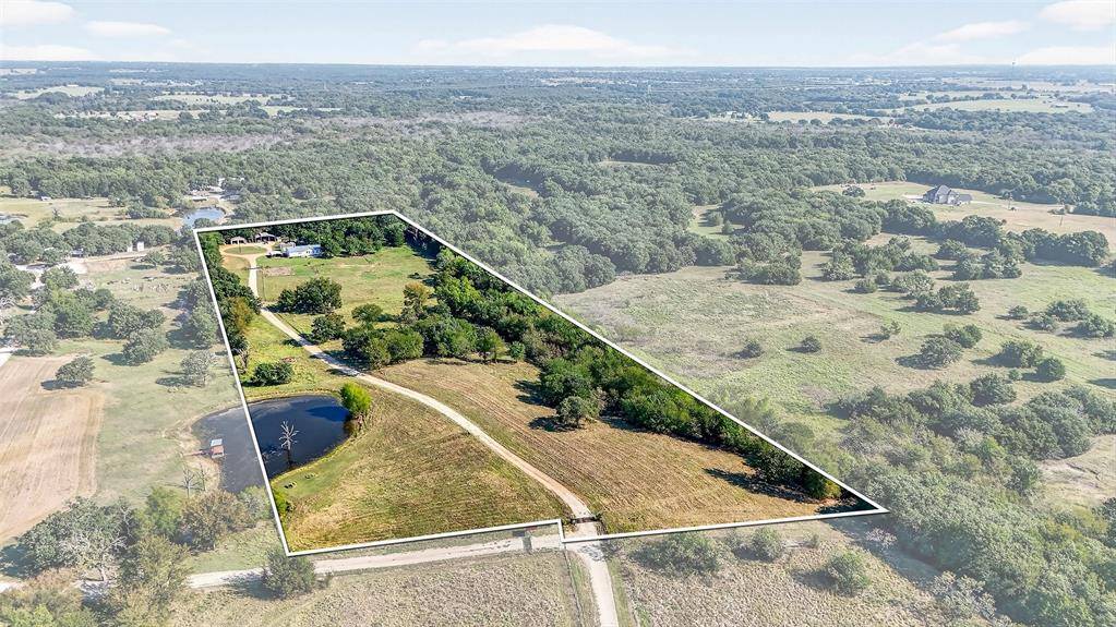 437 County Road 292, Collinsville, TX 76233