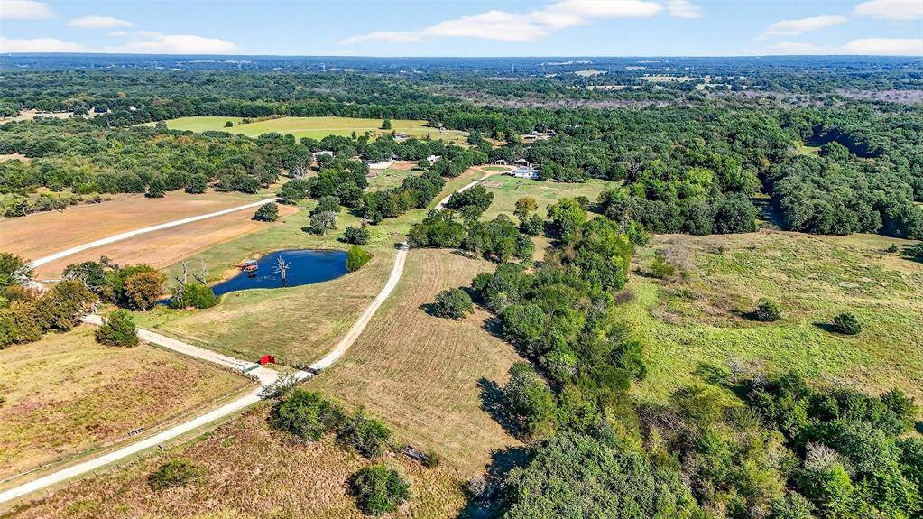437 County Road 292, Collinsville, TX 76233