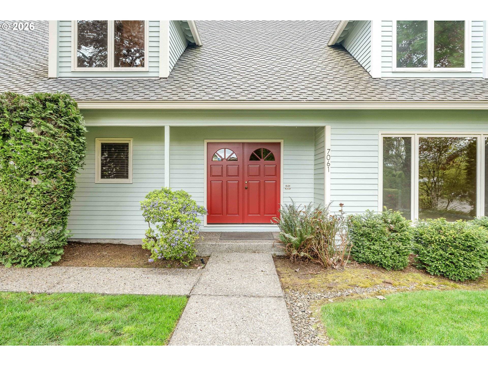7061 SW WINDEMERE LOOP, Portland, OR 97225