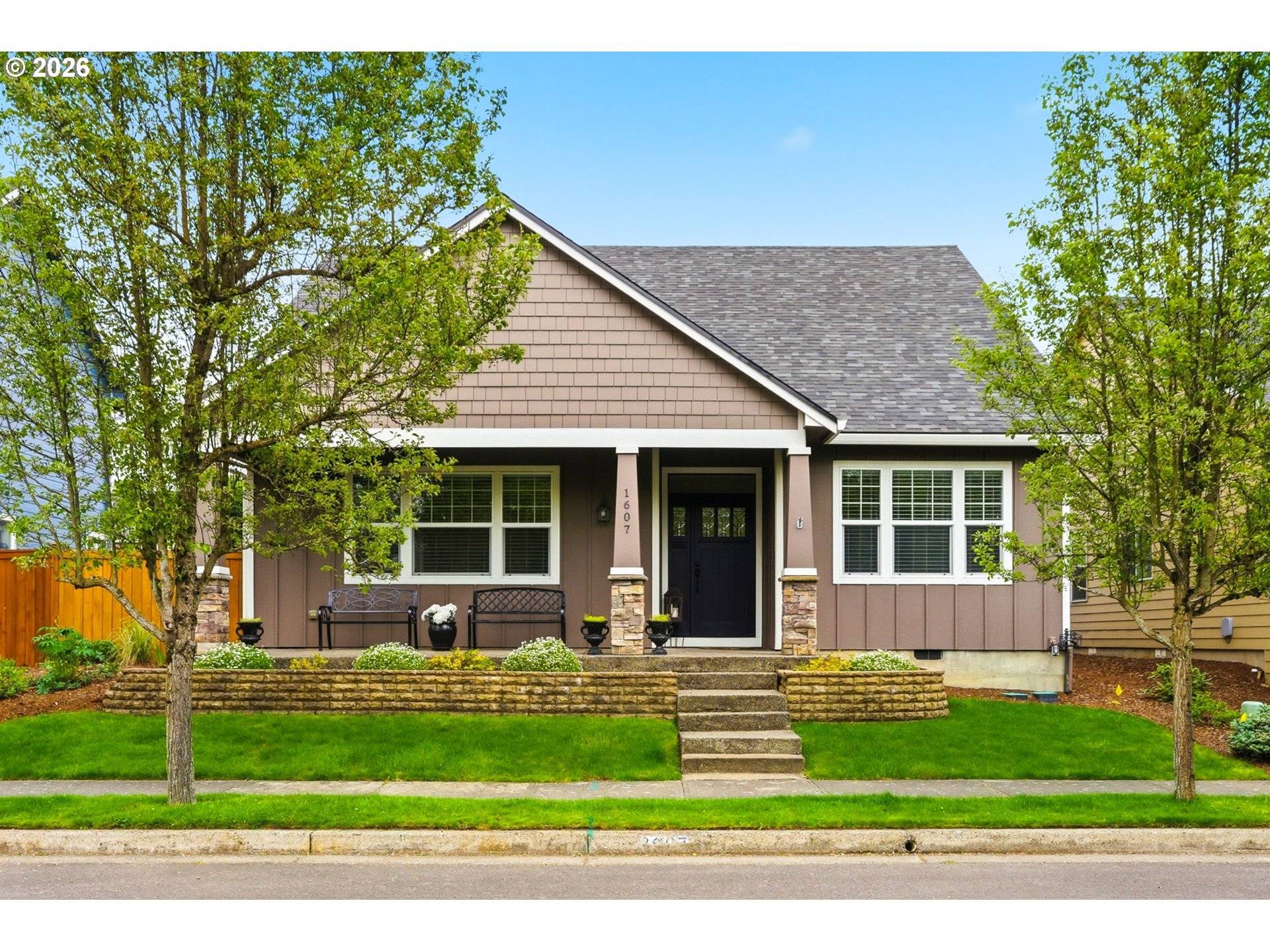 1607 WOOD DUCK ST, Silverton, OR 97381