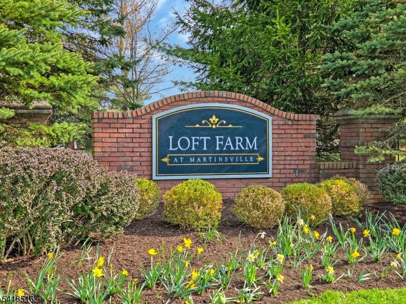 18 Loft Dr, Bridgewater Twp., NJ 08836