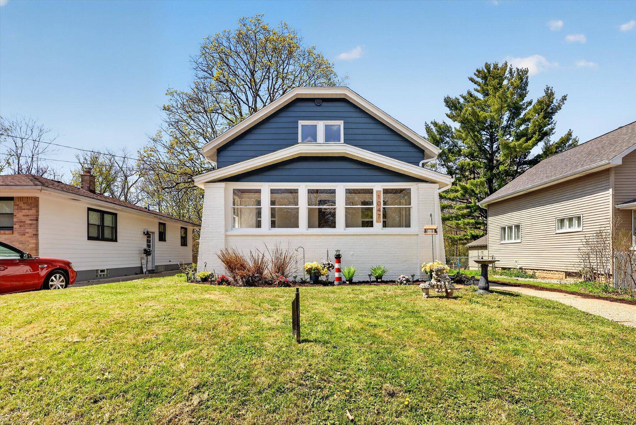 1047 Eastern AVE NE, Grandrapidscity_kent, MI 49503