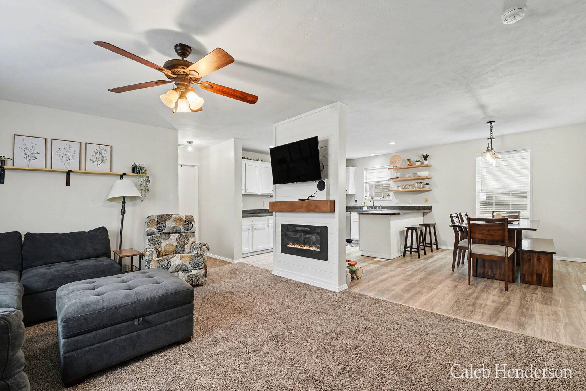 1131 Glasgow AVE, Leighton Twp, MI 49348