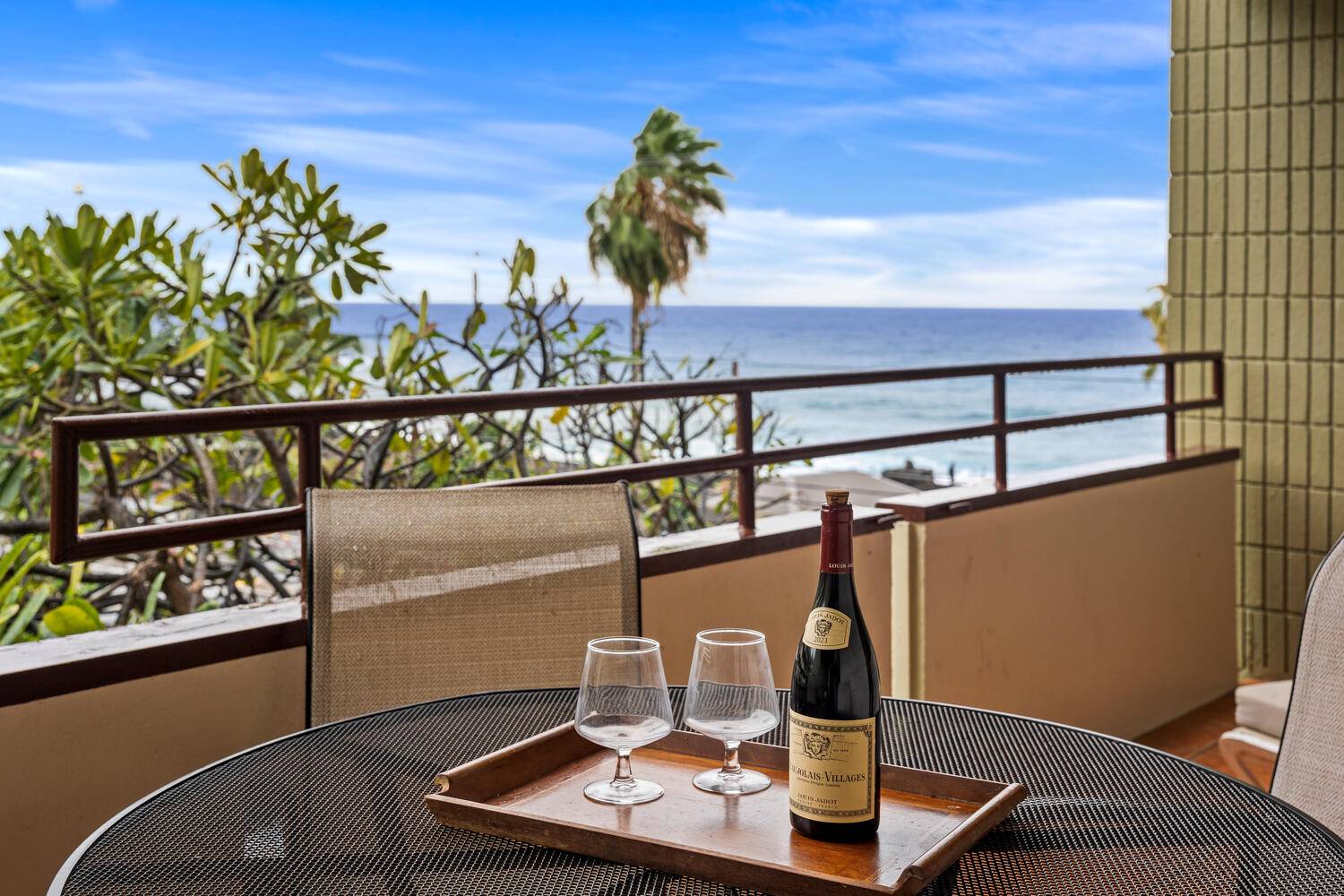77-6469 ALII DR #202, Kailua Kona, HI 96740