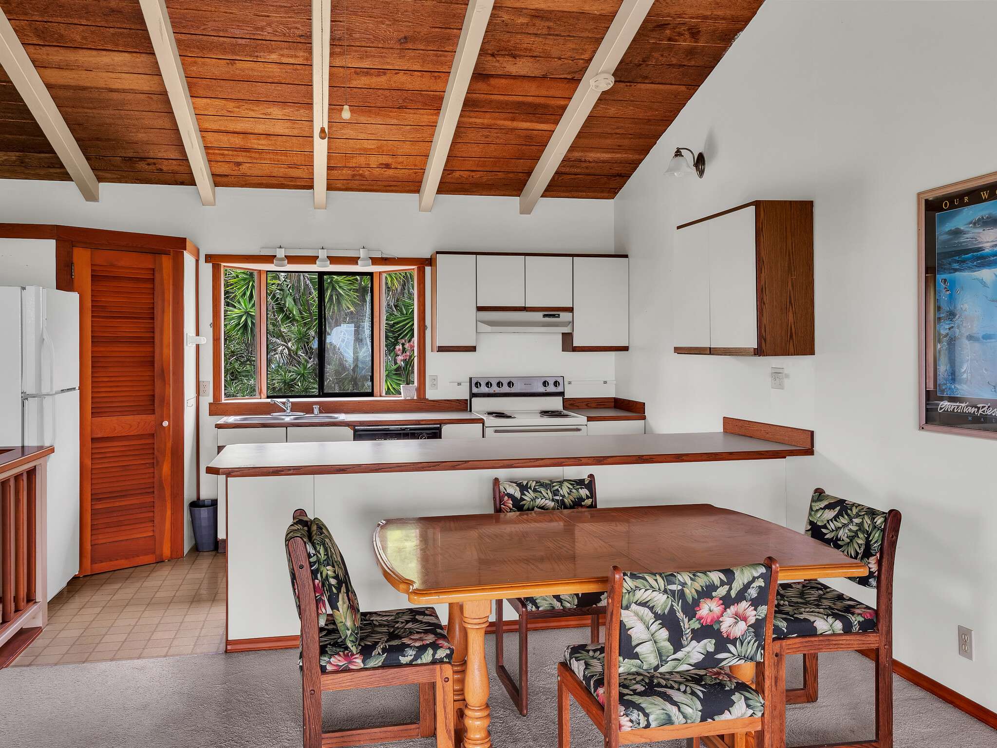 94-5786 KALAKAU ST, Naalehu, HI 96772