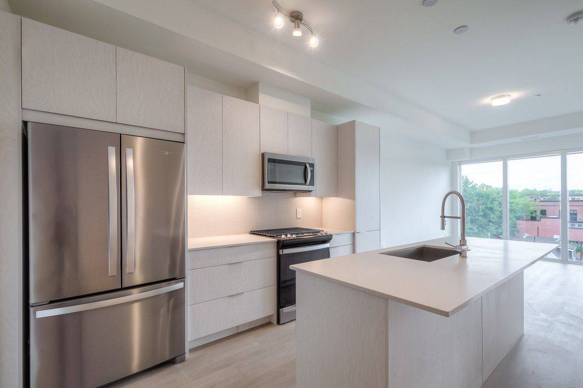 495 Logan AVE #505, Toronto E01, ON M4K 0A5