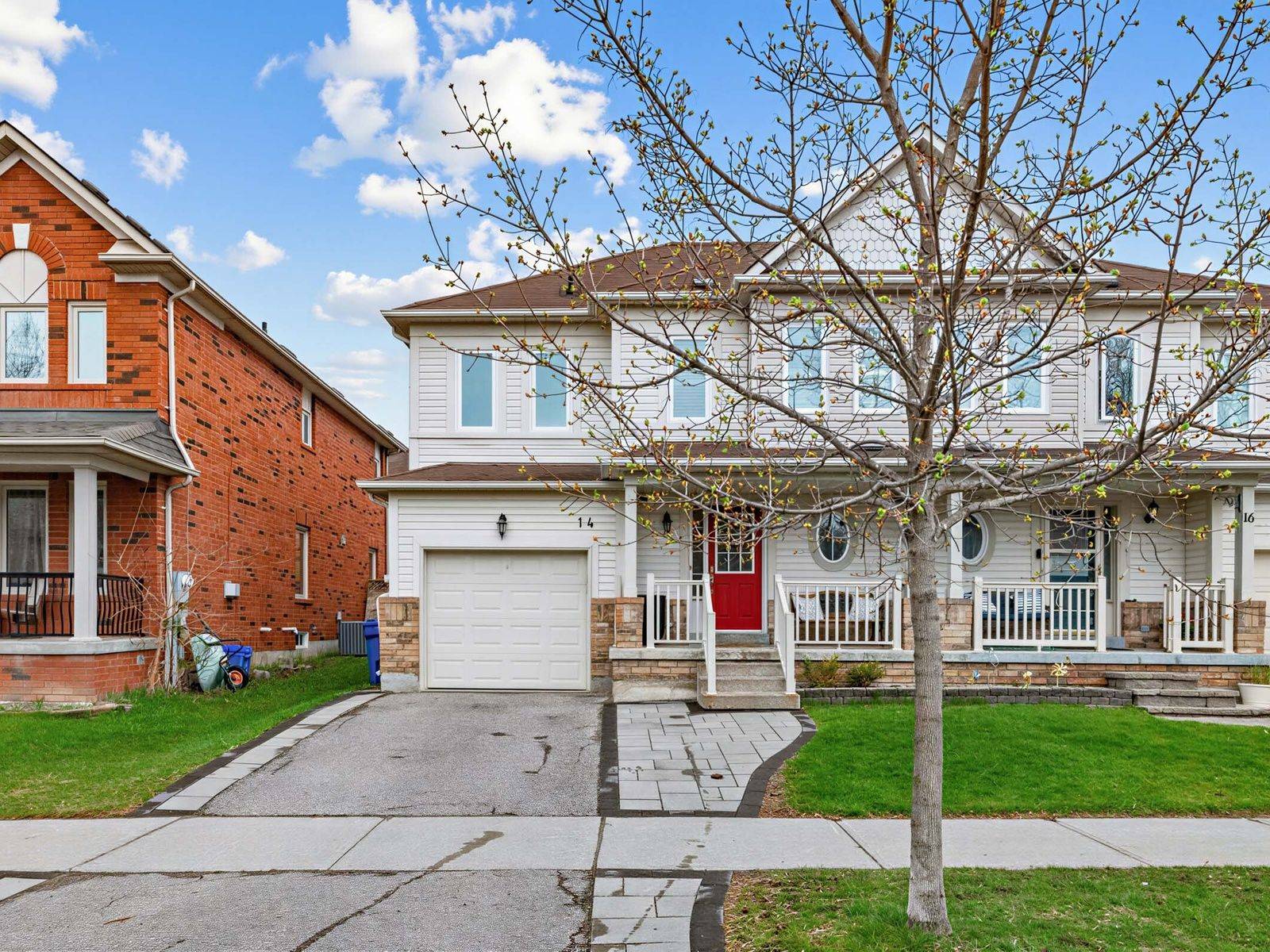 14 Ostick ST, Aurora, ON L4G 7K5