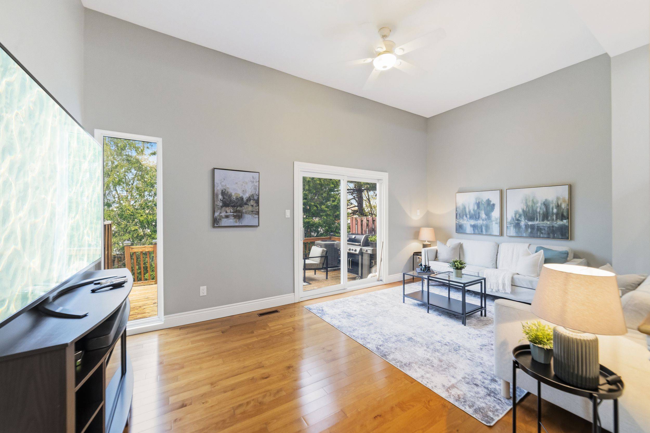 661 Childs DR #18, Milton, ON L9T 3V7
