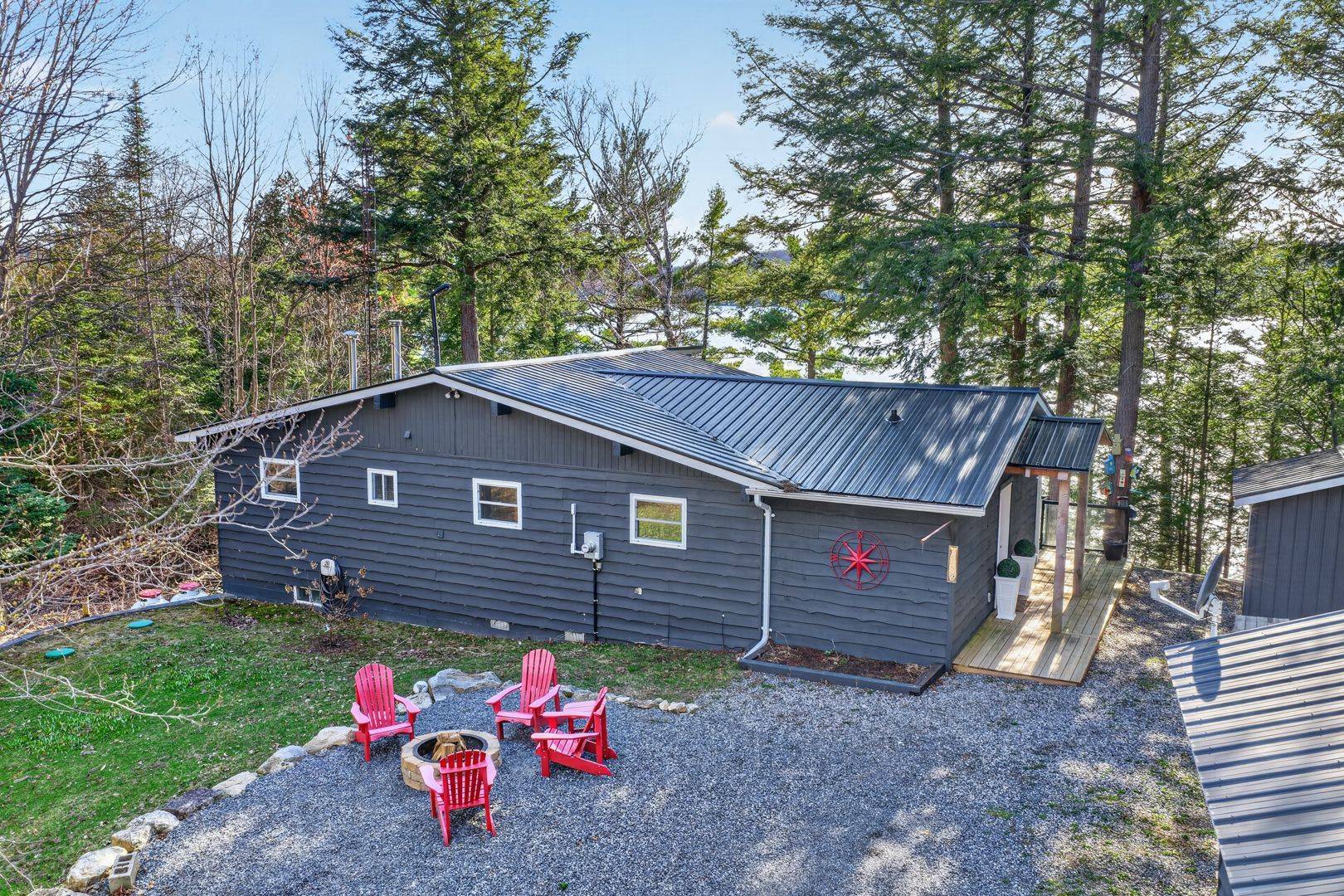 354 Skyline DR, Armour, ON P0A 1L0