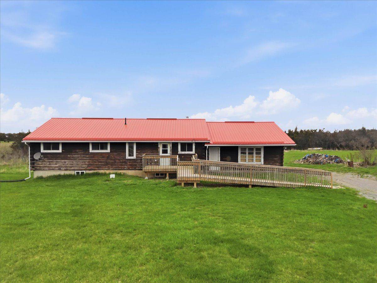 51 Stinson Block RD, Prince Edward County, ON K0K 1T0